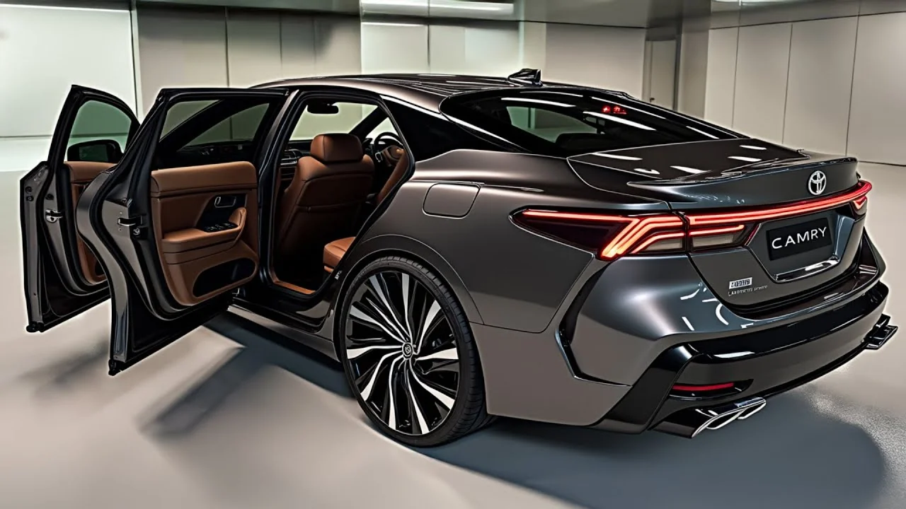 Toyota Camry 2025: The Perfect Blend of Luxury and Efficiency in Sedans